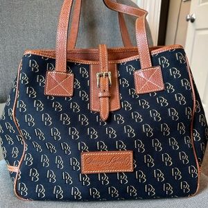 COPY - EUC Dooney & Bourke satchel